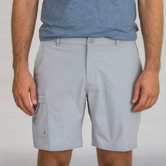 Columbia Men's Light Gray Cargo Shorts with Performance Fabric size 42 - Picture 1 of 6